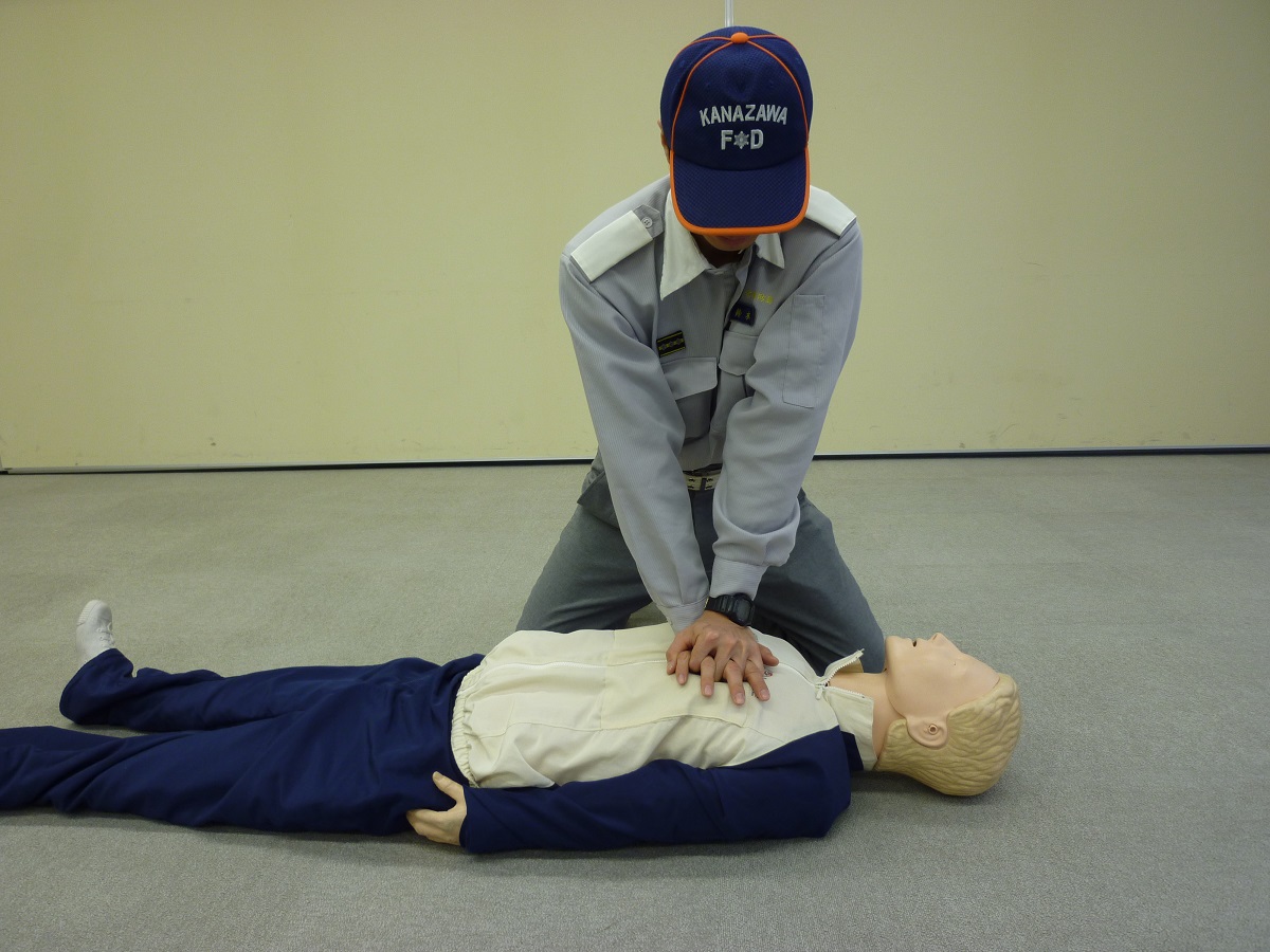 ���𒆐S���������܂�